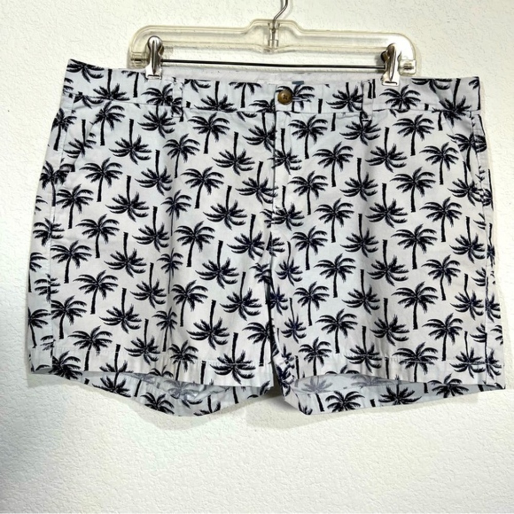 Old Navy Navy & White Palm Tree Cotton Bermuda  Shorts Size 16